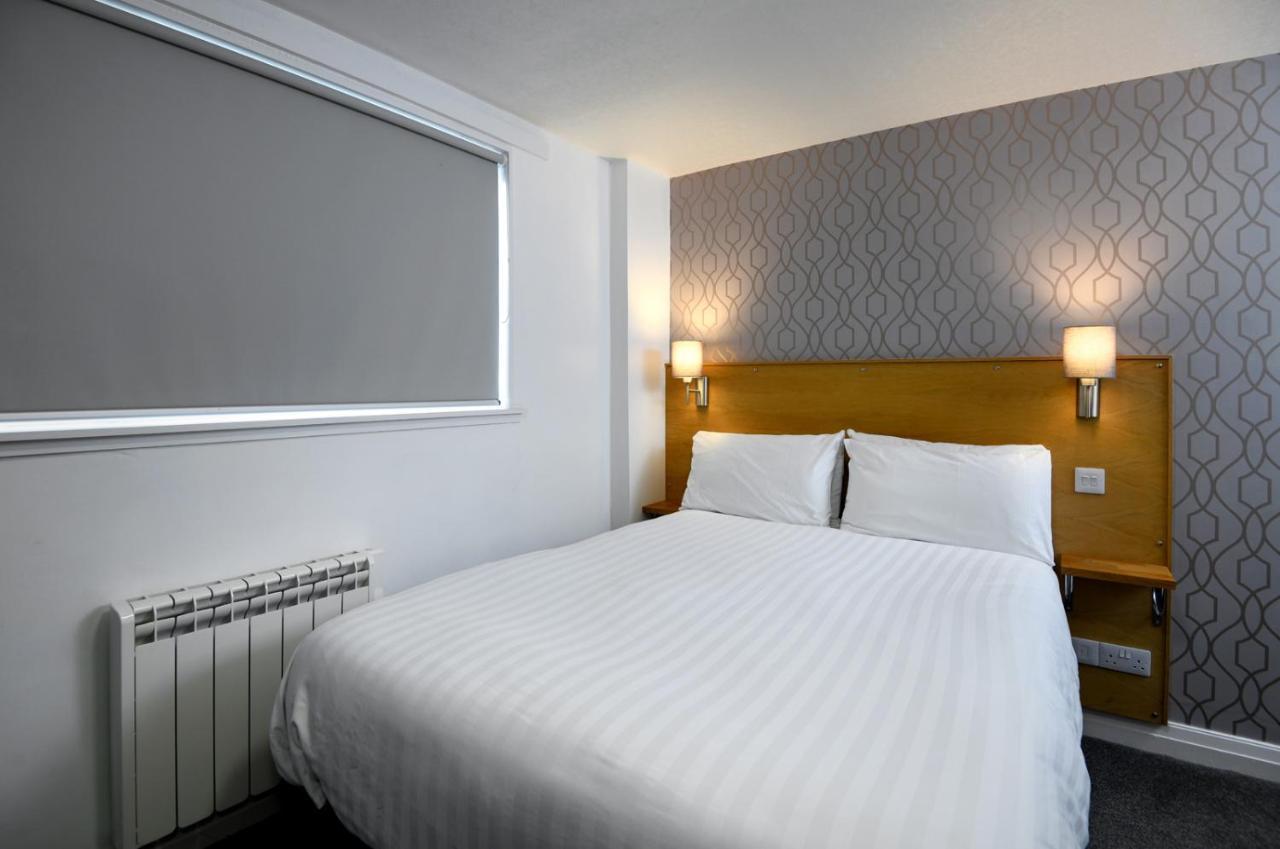 The Corner House Hotel Annan Εξωτερικό φωτογραφία