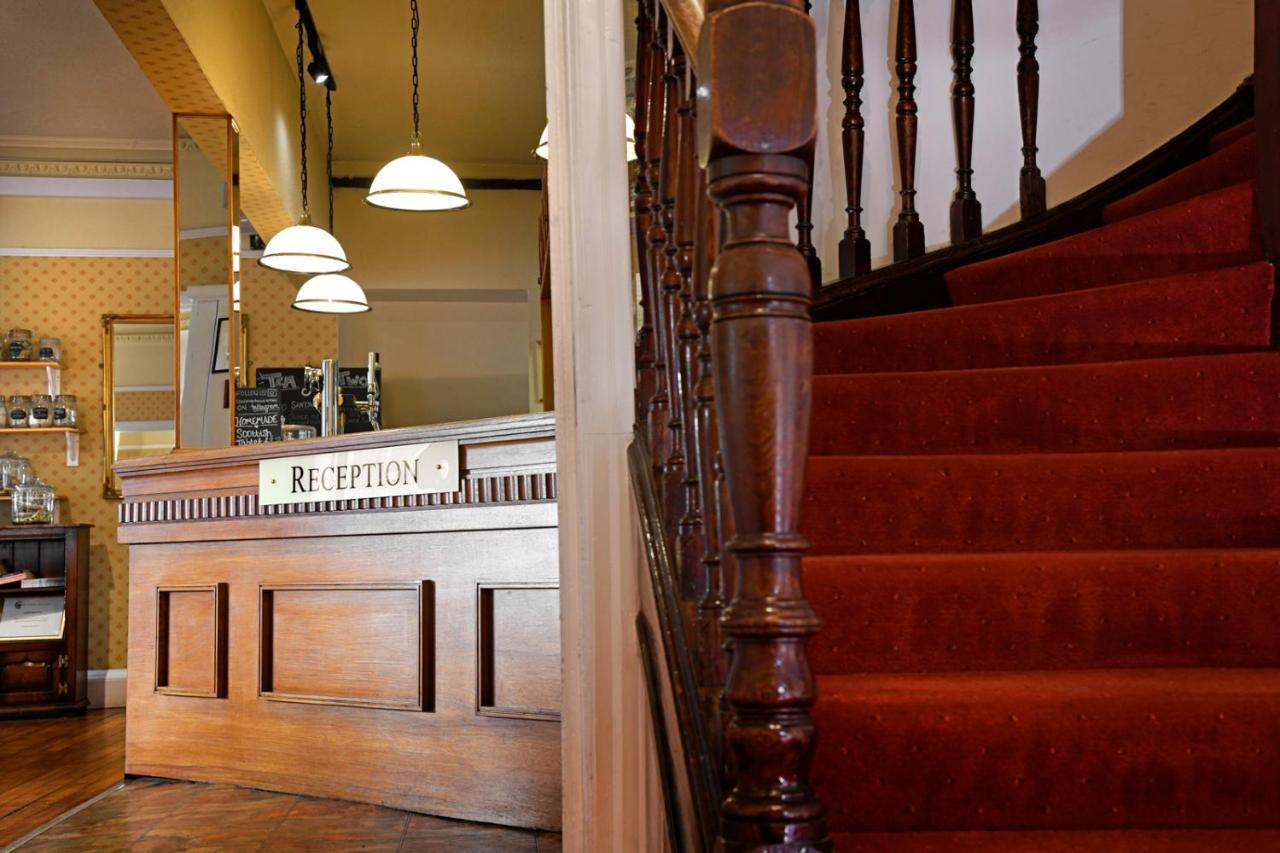 The Corner House Hotel Annan Εξωτερικό φωτογραφία
